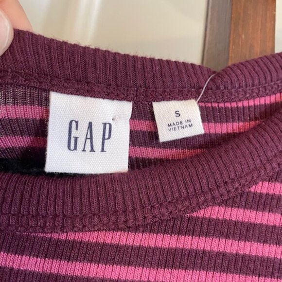 GAP Pink and Burgundy Striped T-Shirt Dress, Size Small. - Picture 3 of 5